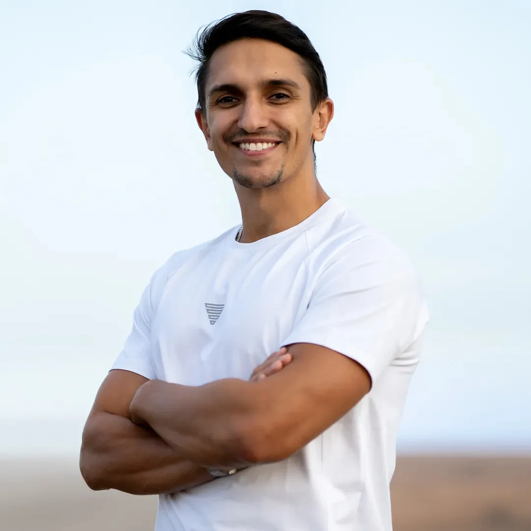 Daniel Flefil, calisthenics coach and content creator based in Stockholm